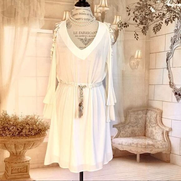 laura jane Dresses & Skirts - LAURA JANE Ivory Parisian Flutter Dress w/ Cut Out Shoulders SMALL